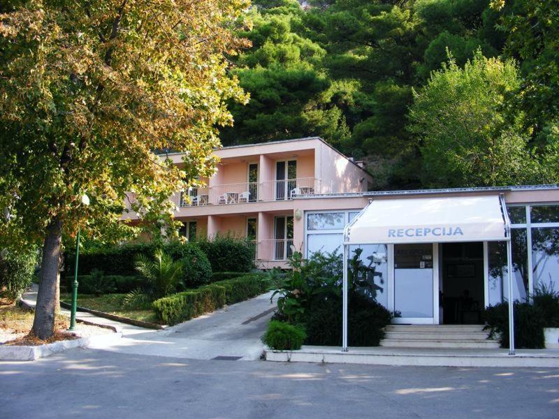 Tourist Settlement Brzet Otel Omiš Dış mekan fotoğraf