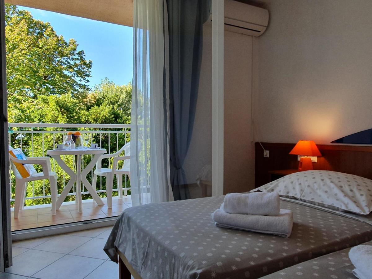 Tourist Settlement Brzet Otel Omiš Dış mekan fotoğraf
